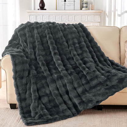 Luxury Faux Fur Throw Blanket