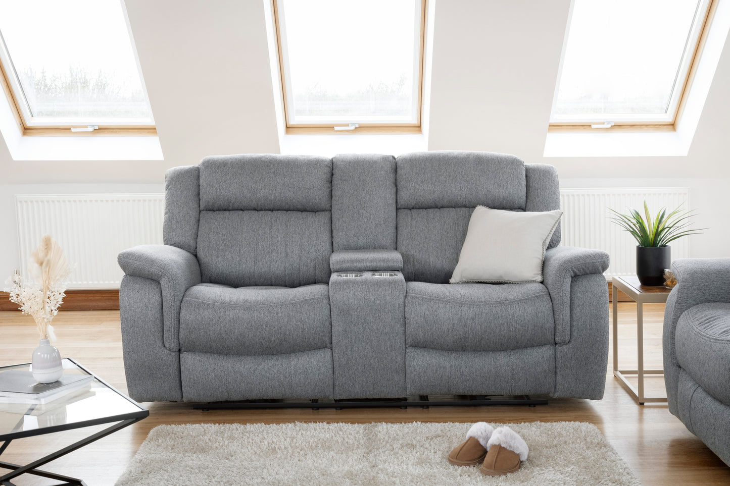 Linden Plush Grey 2-Seater Electric Recliner Sofa - Ultimate Comfort Lounge