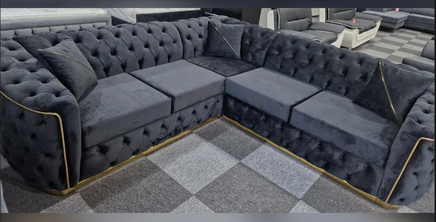 Toronto Chesterfield Corner Sofa in Black with Gold Trim
